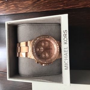 Rose gold michael kors watch