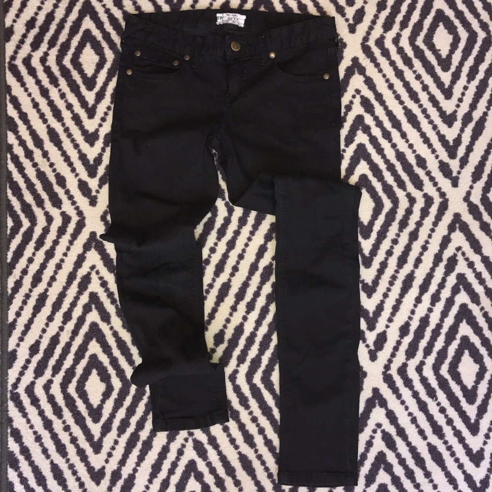 FREE PEOPLE Black Skinny Jeans Size 28