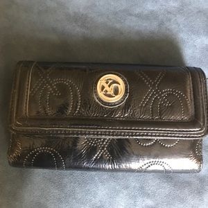 Xoxo black wallet