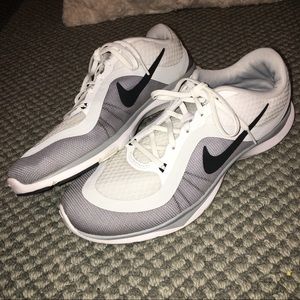 Nike FLEX TR 6