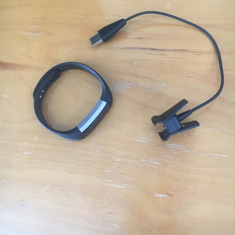 PRICE DROP!! Fitbit Alta