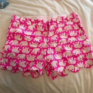 Lilly Pulitzer buttercup elephant shorts size 4