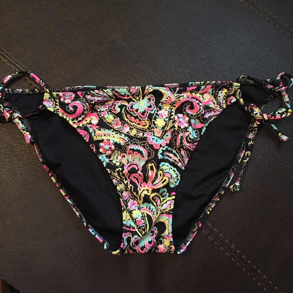 Victoria's Secret Paisley Design Bikini Bottom