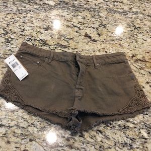🔥FINAL🔥Nwt roxy shorts size 31