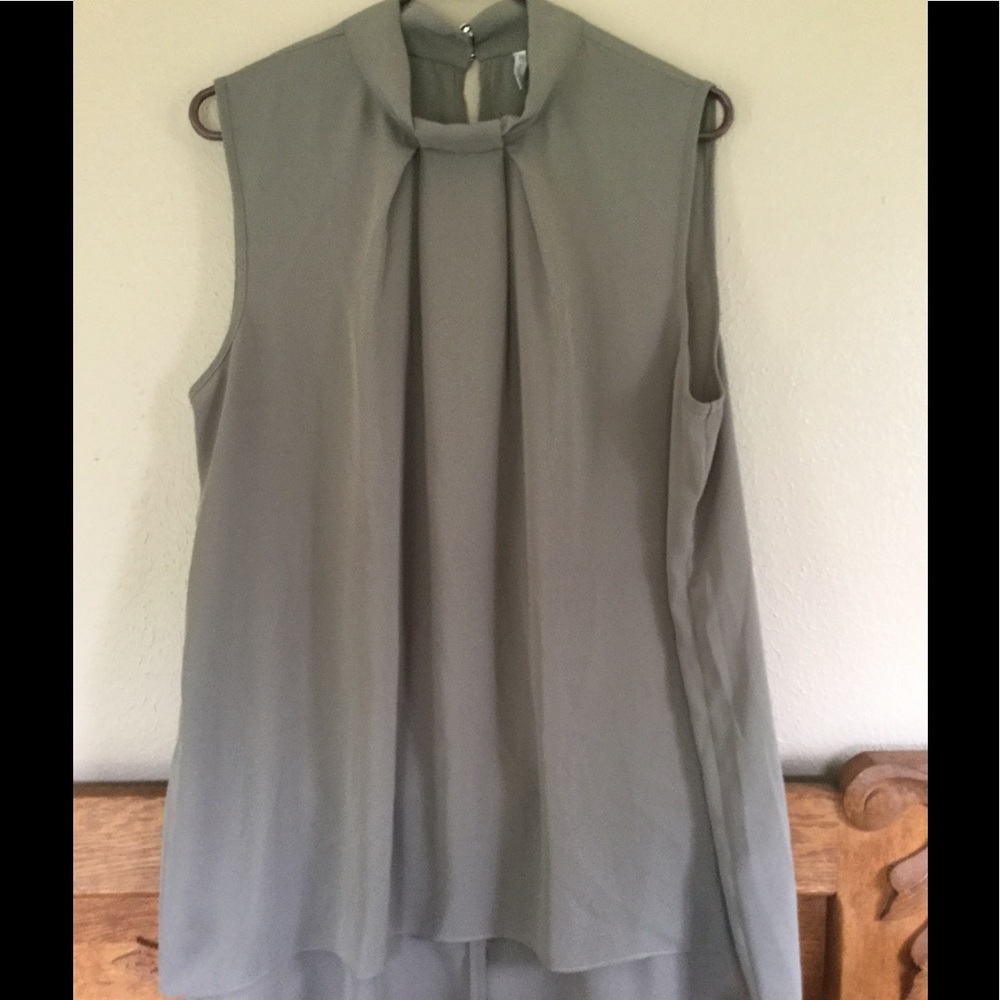 Dress tank