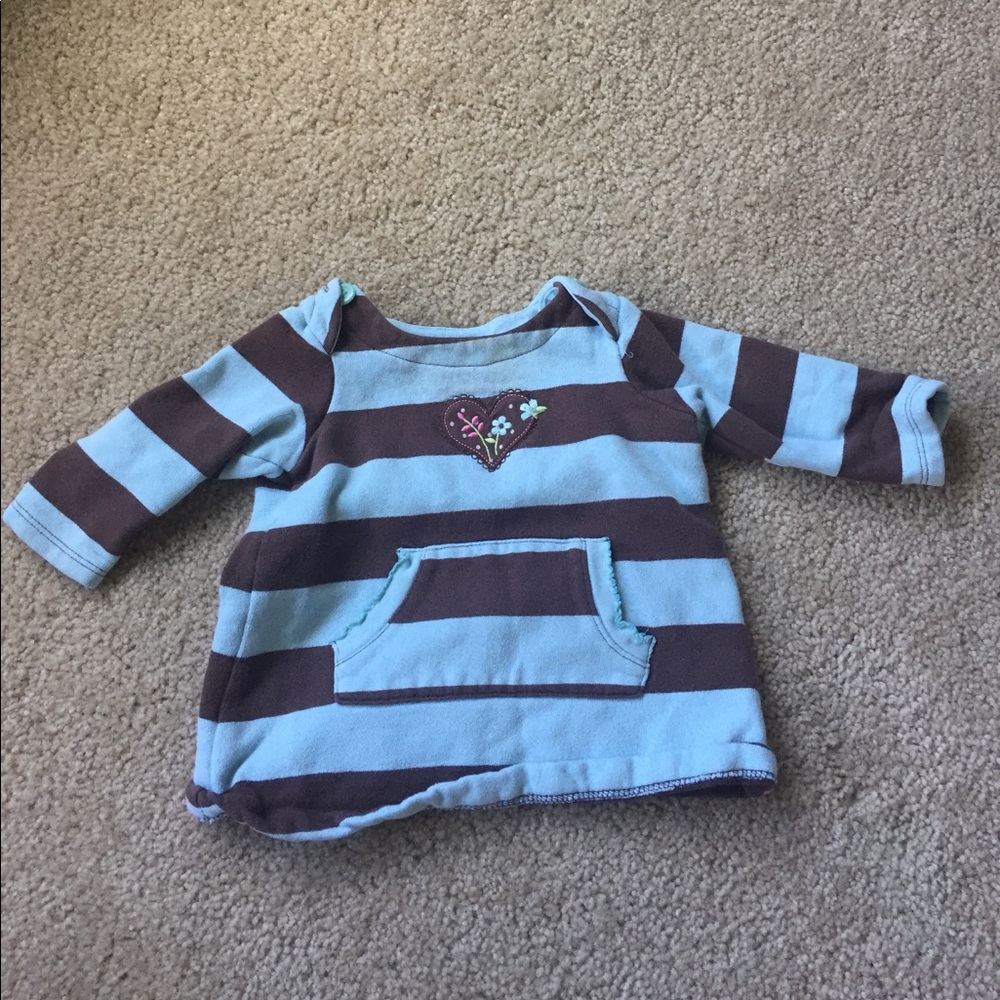 Carters sweatshirt