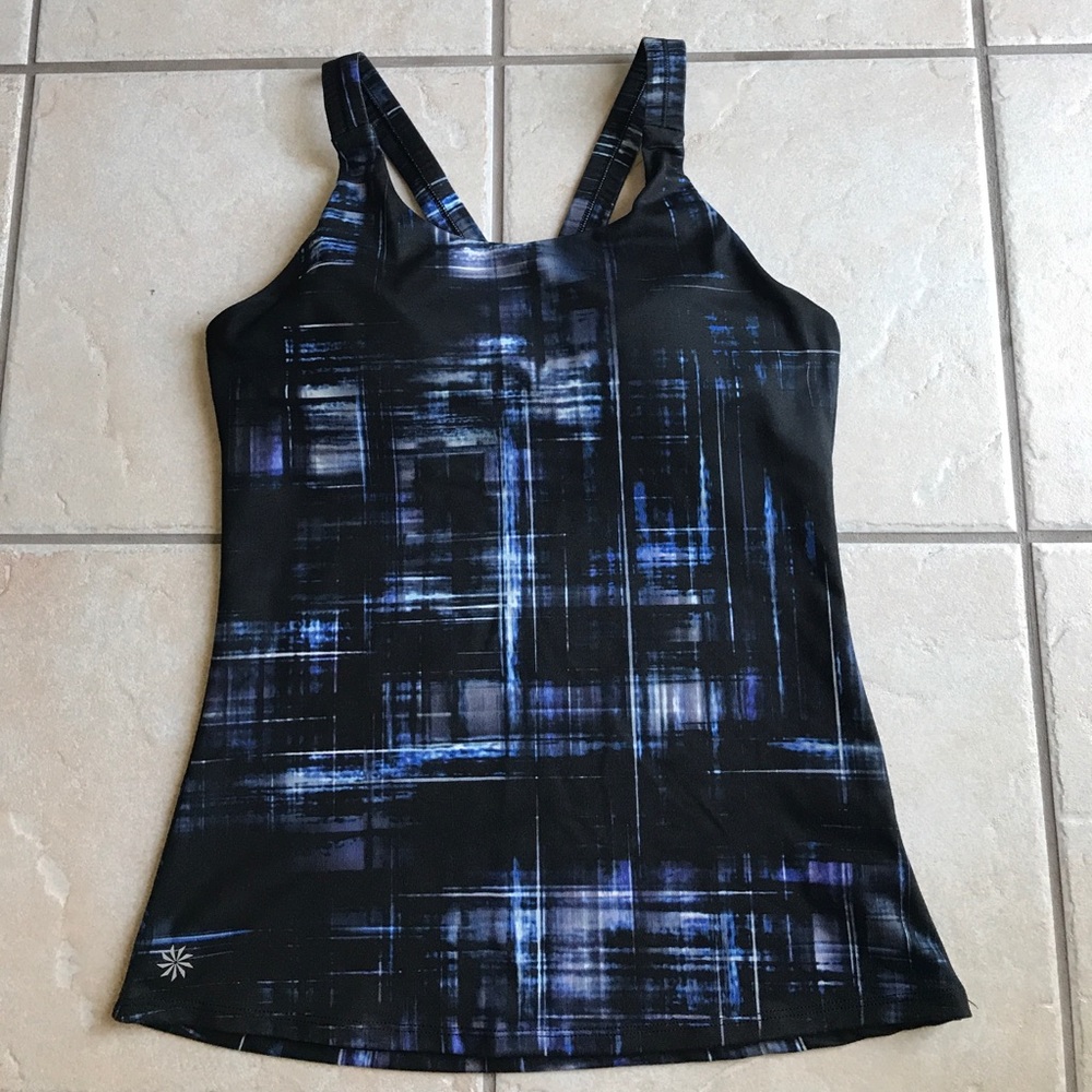 Athleta Tank, built in shelf bra with pads