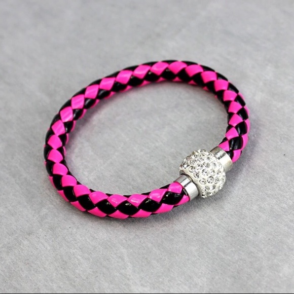 🆕 Braided Wrap Bracelet - Picture 1 of 2