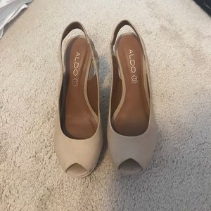 nude open toe wedge size 9