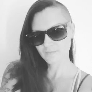 Meet your Posher, Leticia