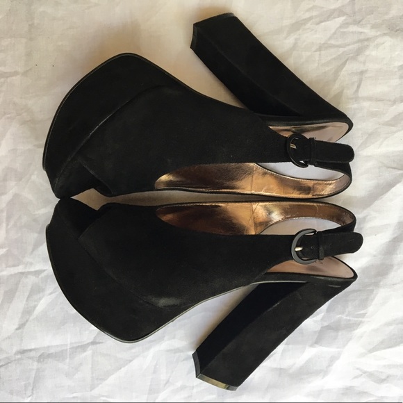 Chinese Laundry Heels - Picture 4 of 6