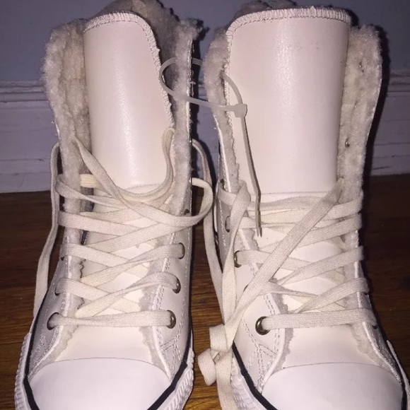 Converse Chuck Taylor Leather shoe w Fur sz.38.5 - Picture 2 of 4