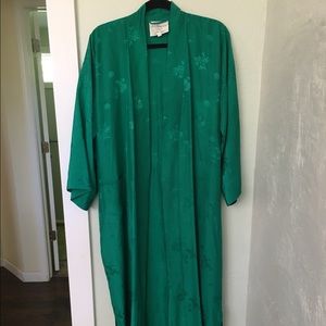 ~Rare VINTAGE~ L. S. AYRES & Co Oriental Silk Robe