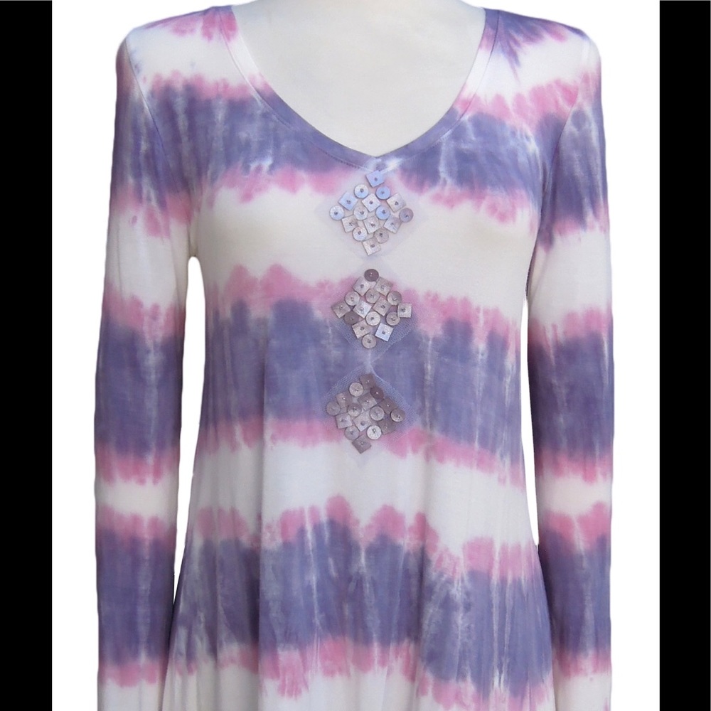 " Nature Art" high-low hem w/ faux leather sq.