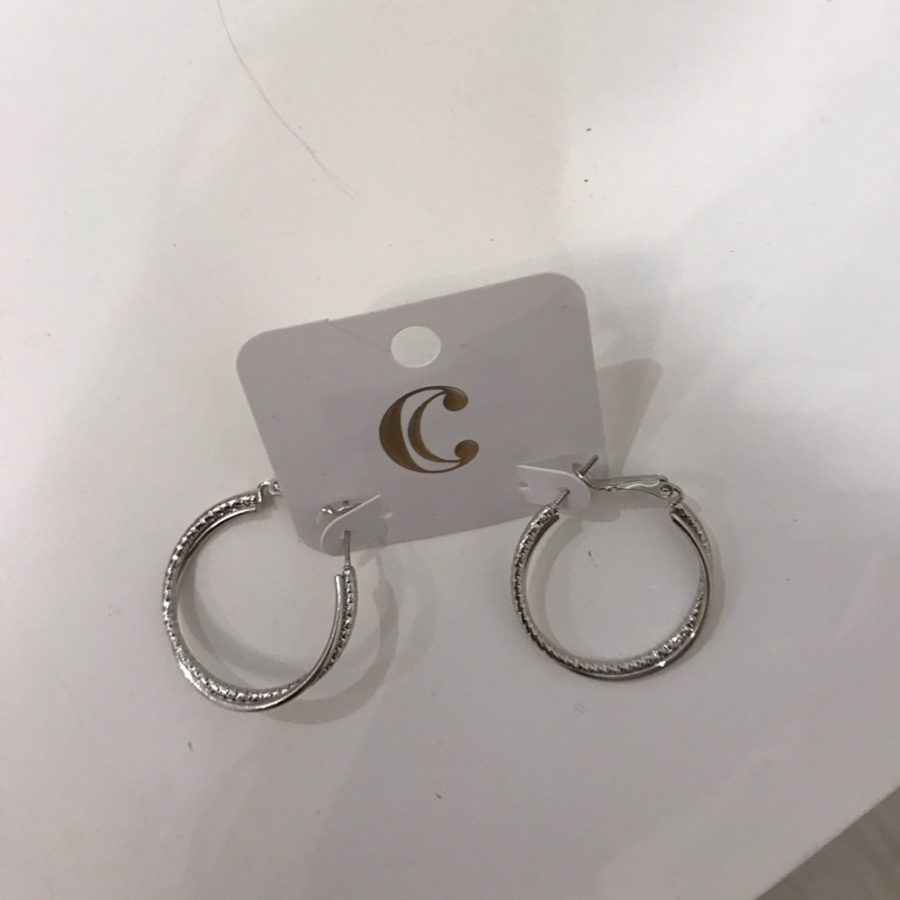 Hoop braided silver hoop earrings