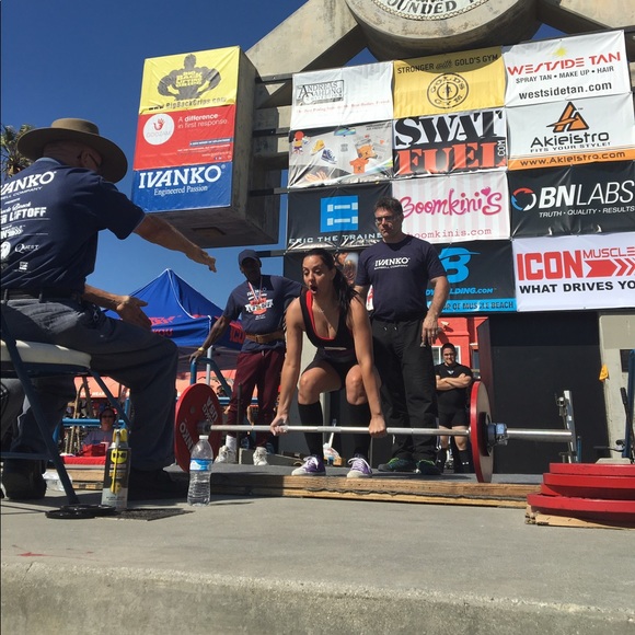 Meet your Posher, Rosa - Picture 4 of 7