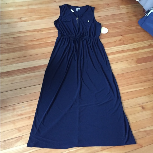 Emma & Michele Dresses & Skirts - Emma & Michele Blue Maxi Dress Size XL
