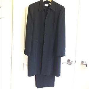 Classy and chic black pant suit from Nordstrom