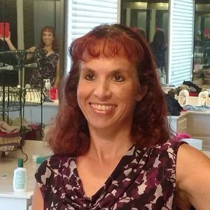 Meet your Posher, Julie