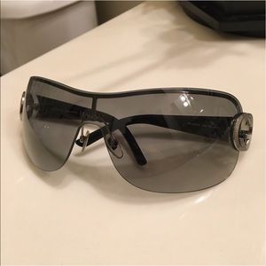AUTHENTIC Gucci sunglasses