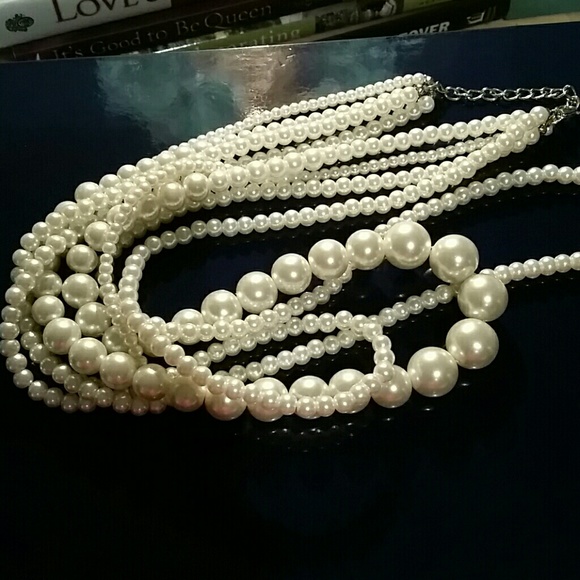 Pearl Necklace SALE - Picture 2 of 2