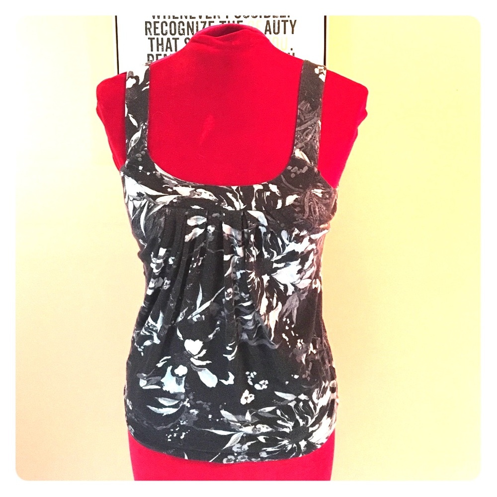 Floral crop top