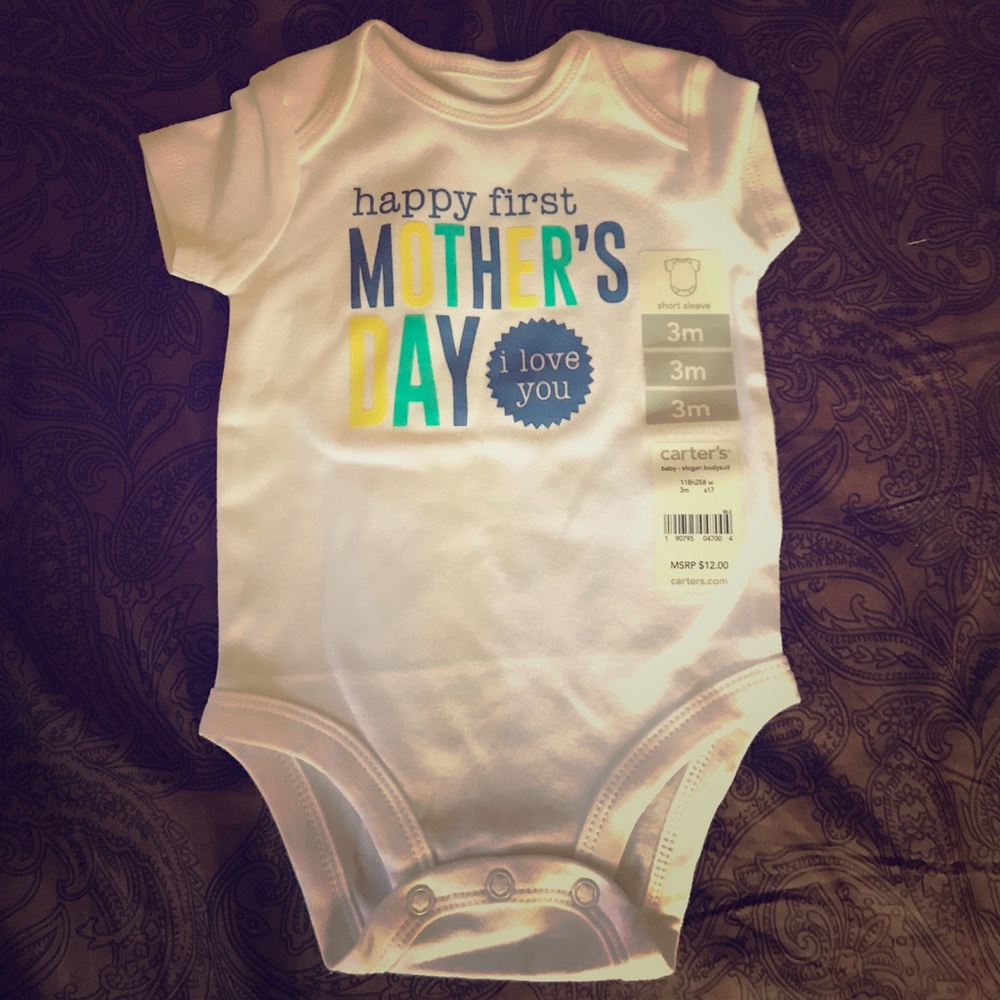 Babies first mothers day outfit