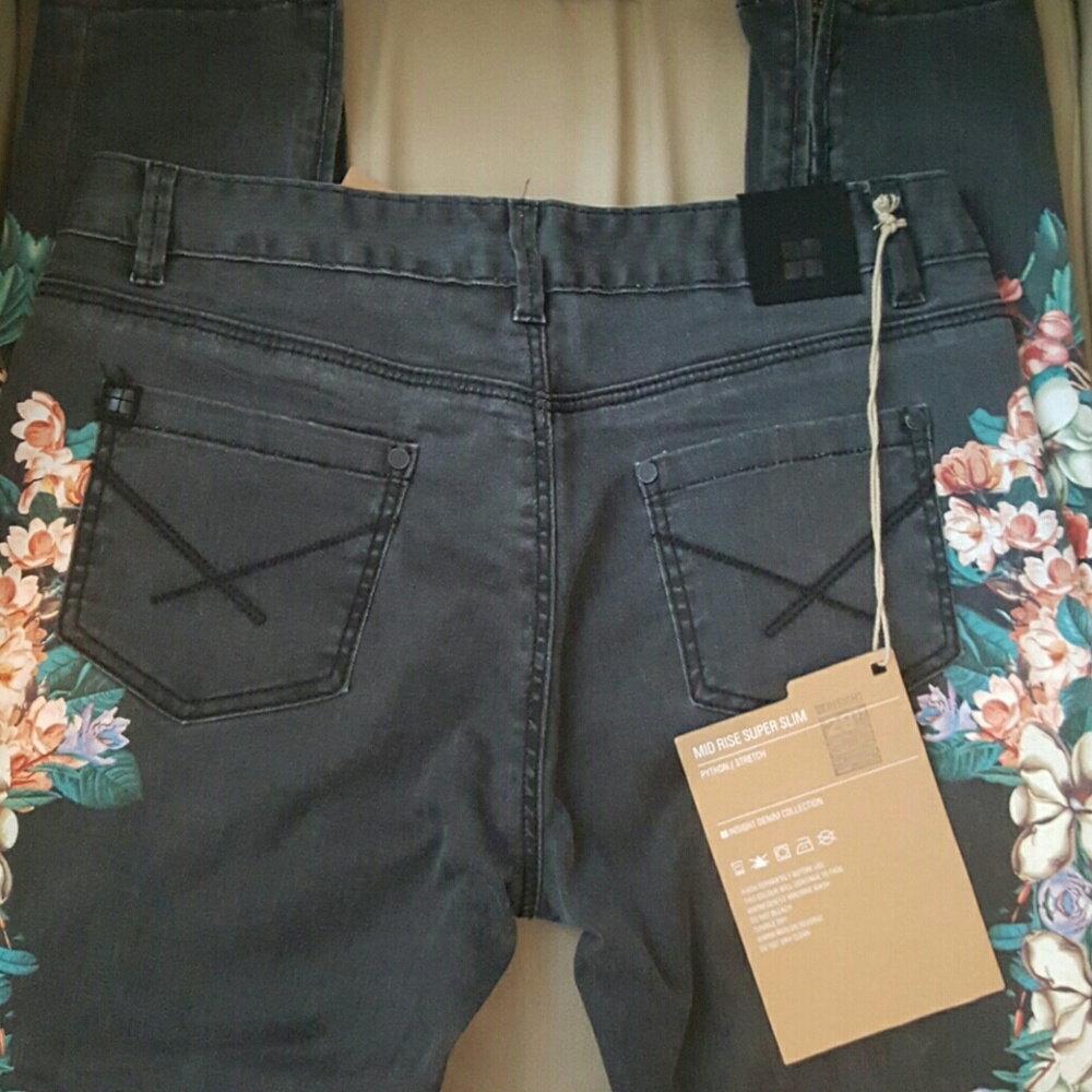 💕FINAL SALE‼️PYTHON ART JEAN INSIGHT US size 6 - Picture 8 of 8
