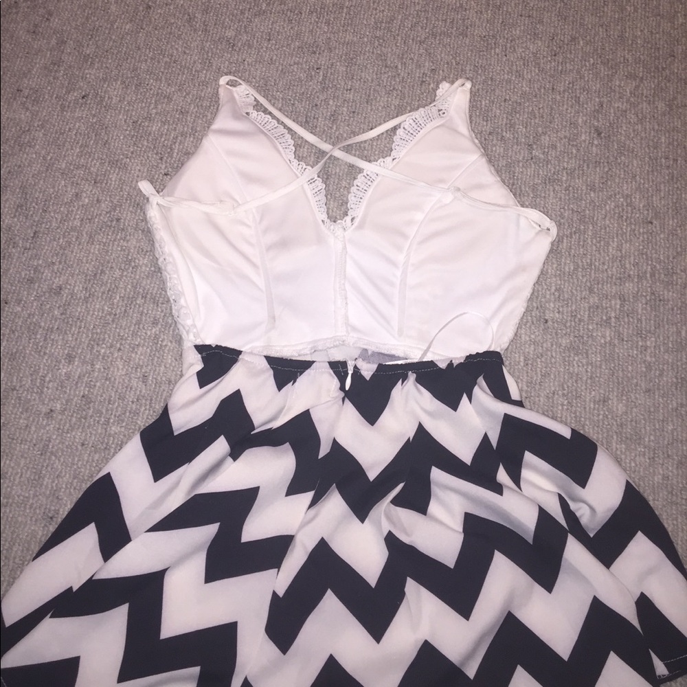 LF open back romper - Picture 3 of 4