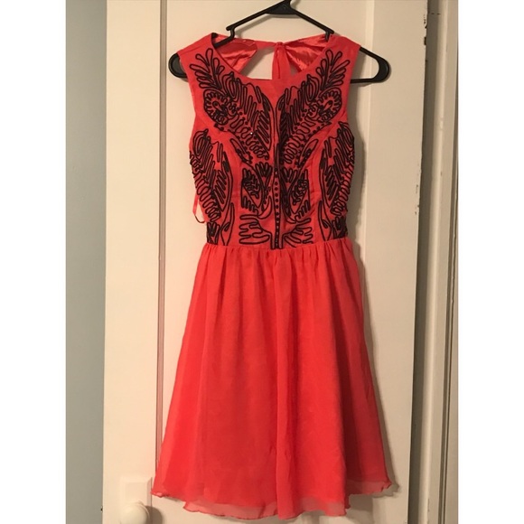 ModCloth black and reddish dress - Picture 3 of 3