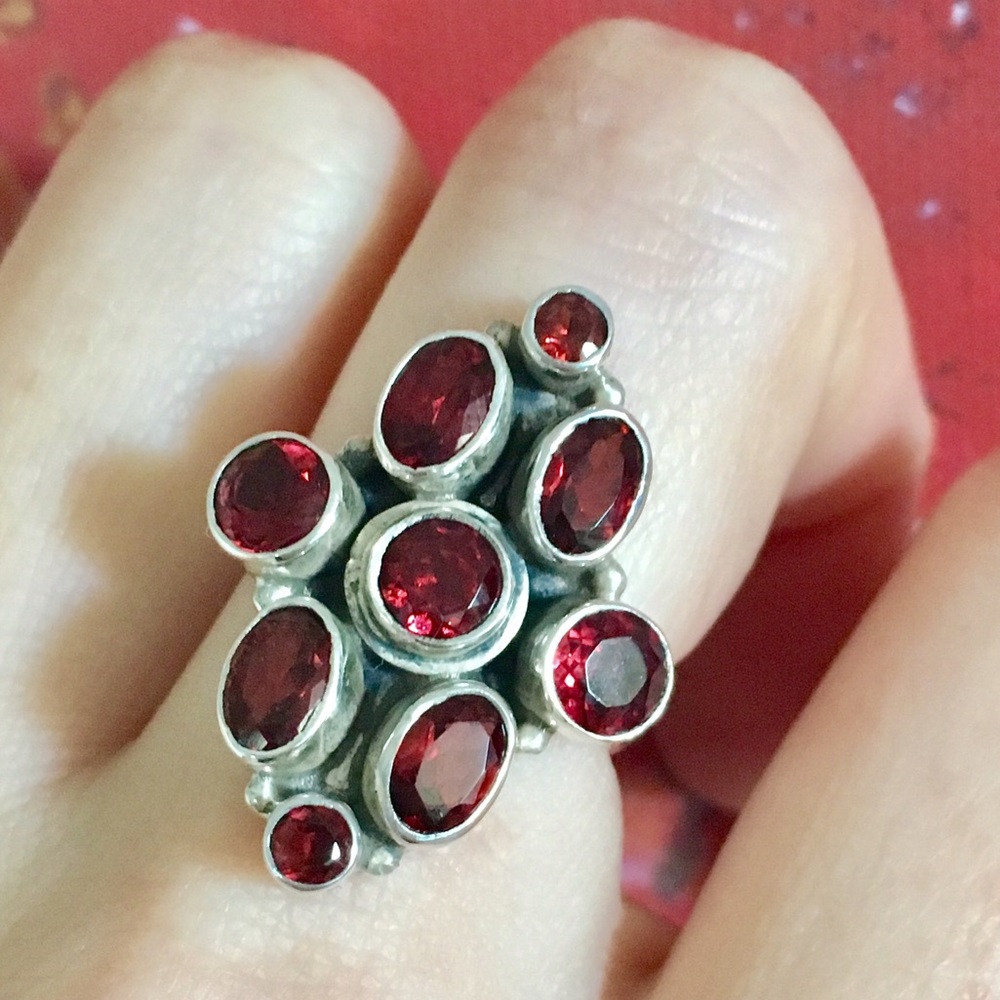Garnet .925 Sterling Silver Cluster Ring Size 7 - Picture 1 of 7