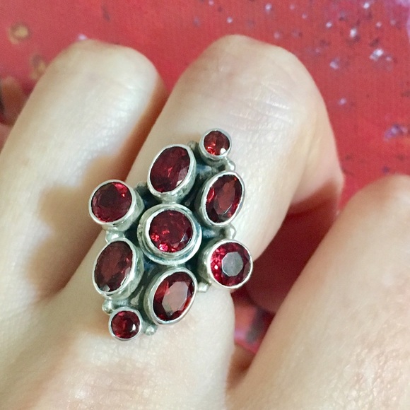 Garnet .925 Sterling Silver Cluster Ring Size 7 - Picture 7 of 7