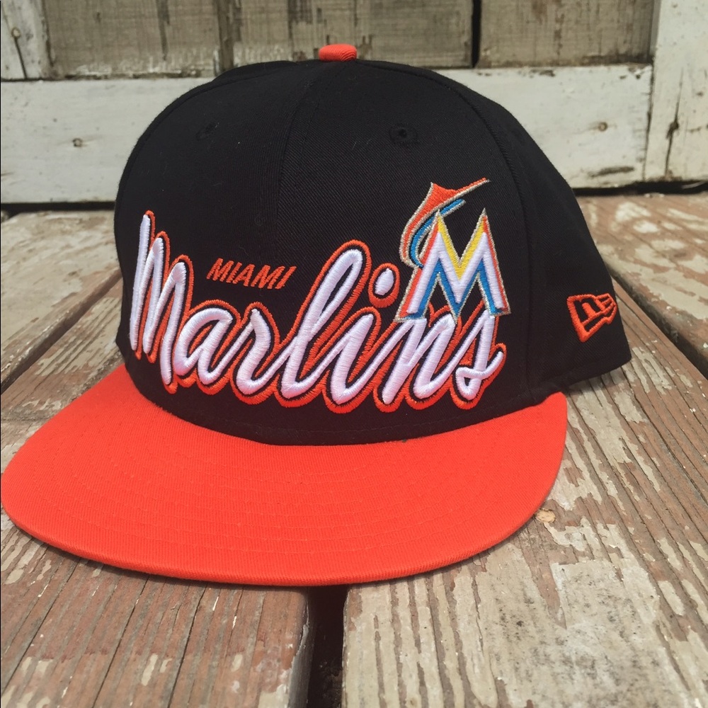 Miami Marlins 9Fifty SnapBack Hat, New Era