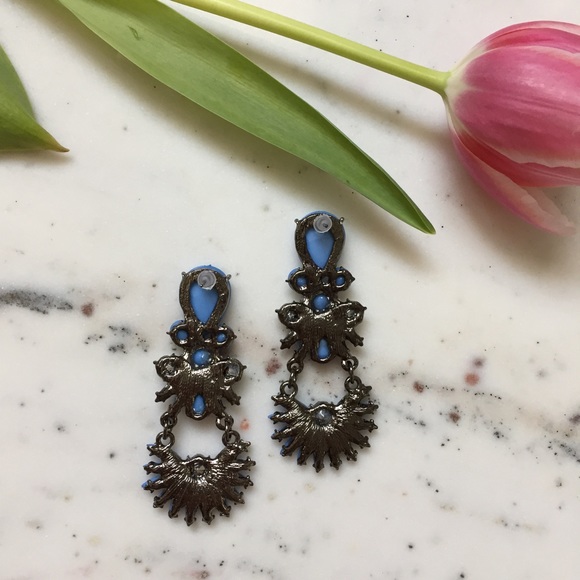 🆑 "Joëlle" Earrings || Blue Floral Statement - Picture 4 of 9