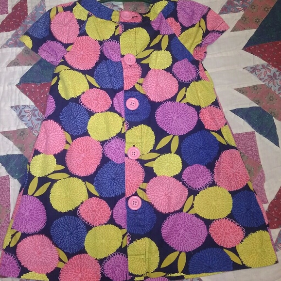 Girls dress - Picture 2 of 3