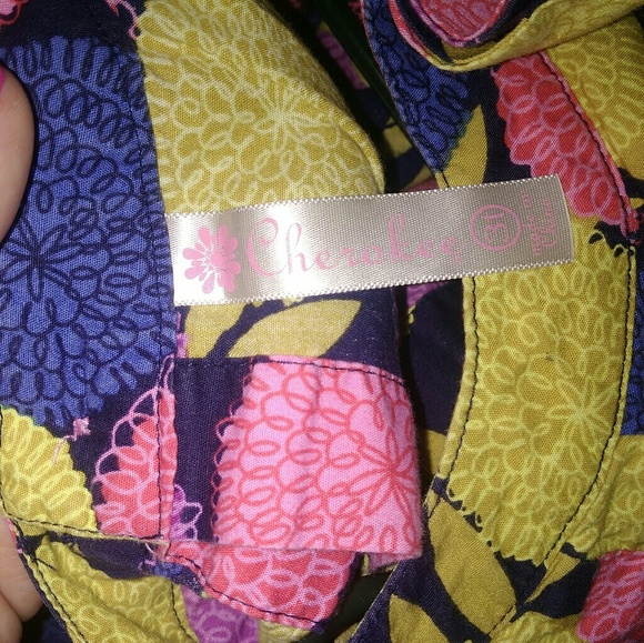 Girls dress - Picture 3 of 3