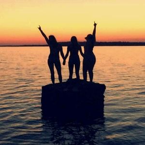 Meet your Posher, Hope