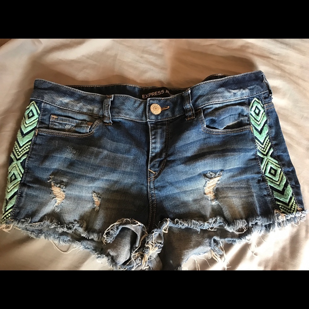 Express shorts