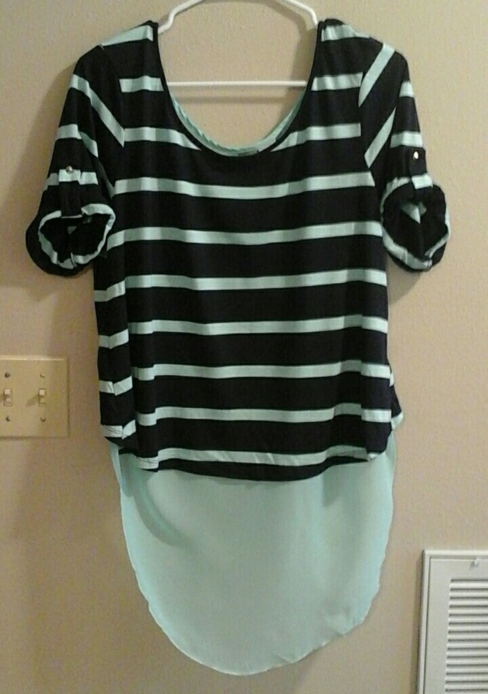 High low top in navy and light blue