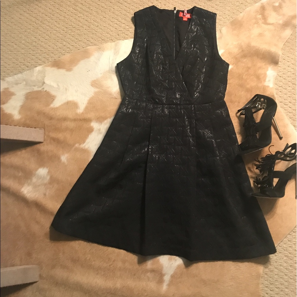 ‼️NEW ITEM‼️Super cute black dress