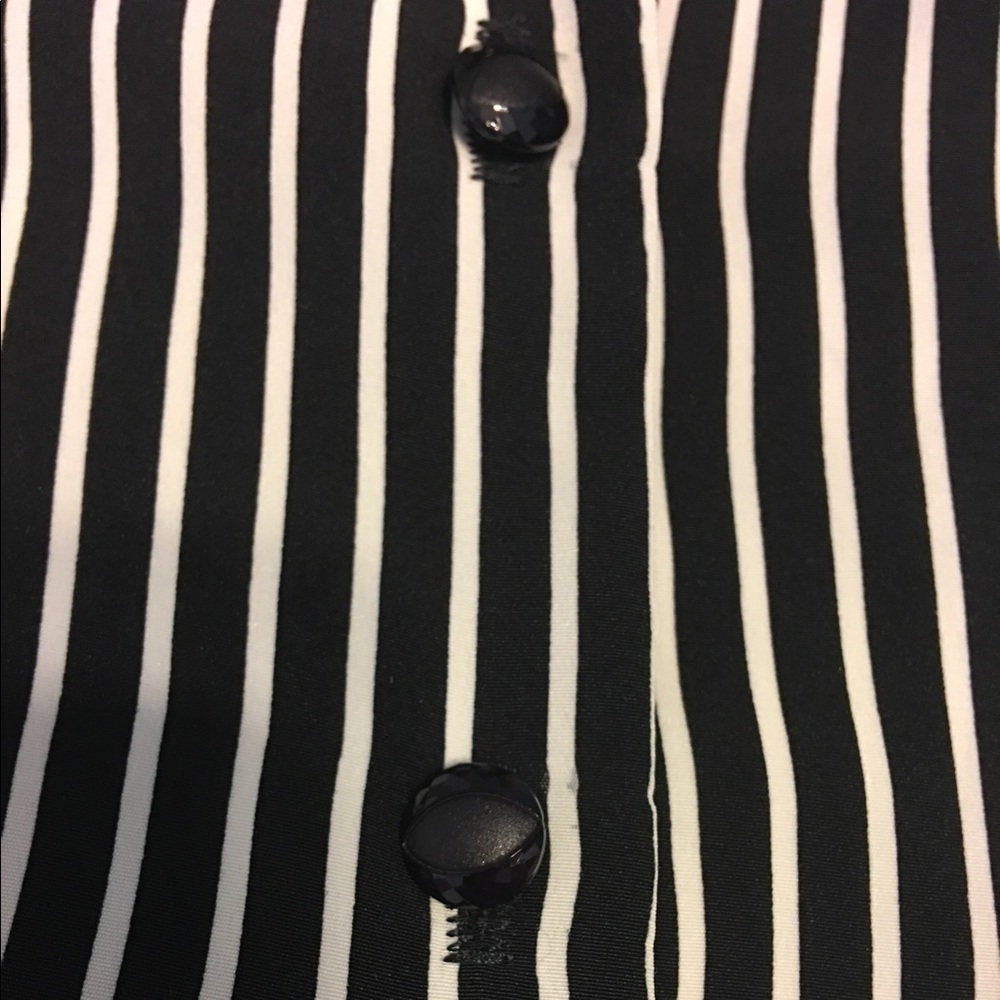 Lightweight Vintage top - Picture 4 of 6