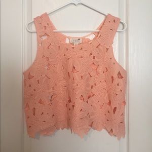 PacSun crochet top 💛