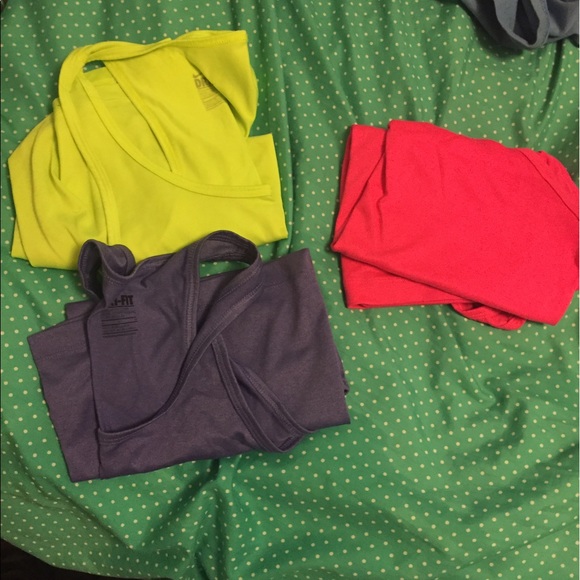 Nike tank tops - Picture 1 of 2