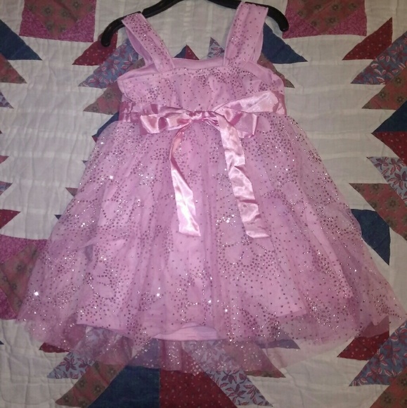 Girls dress - Picture 2 of 3