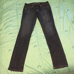 EUC American Eagle skinny jeans sz 8 super stretch