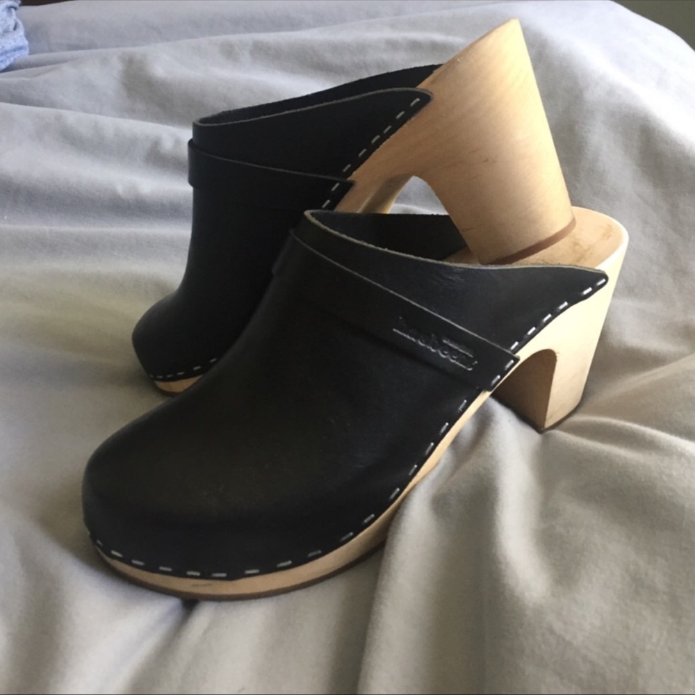 Black Swedish Hasbeen Clogs Size 39