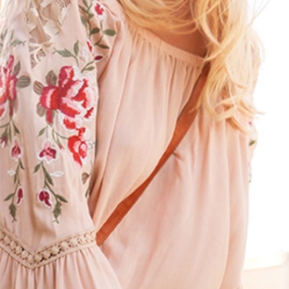 LAST ONE! PLEASE READ! Tan Embroidered Top - Picture 2 of 6