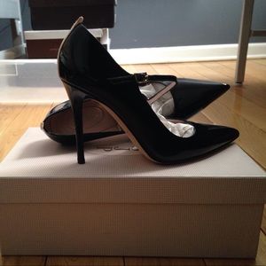 SJP -Sara Jessica Parker Black Patent Heels