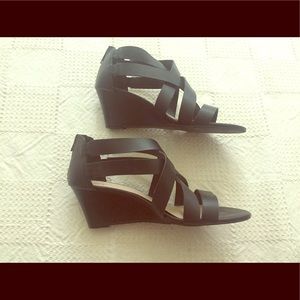 Chinese Laundry platform strappy ankle booties 8