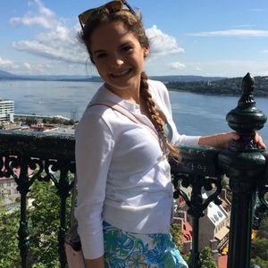 Meet your Posher, Emily